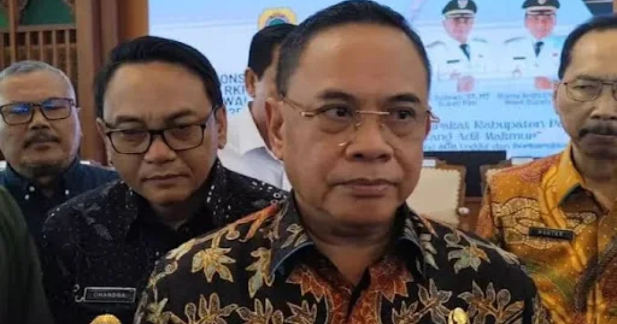 Bupati Pati Sudewo: Kenaikan PBB dan Tuntutan Masyarakat