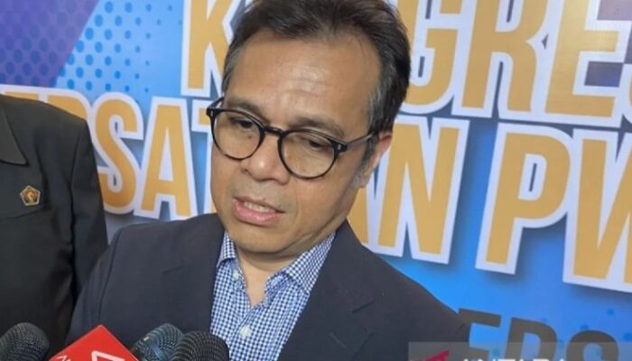 Komdigi Tegaskan Tidak Ada Pembatasan Liputan Demo