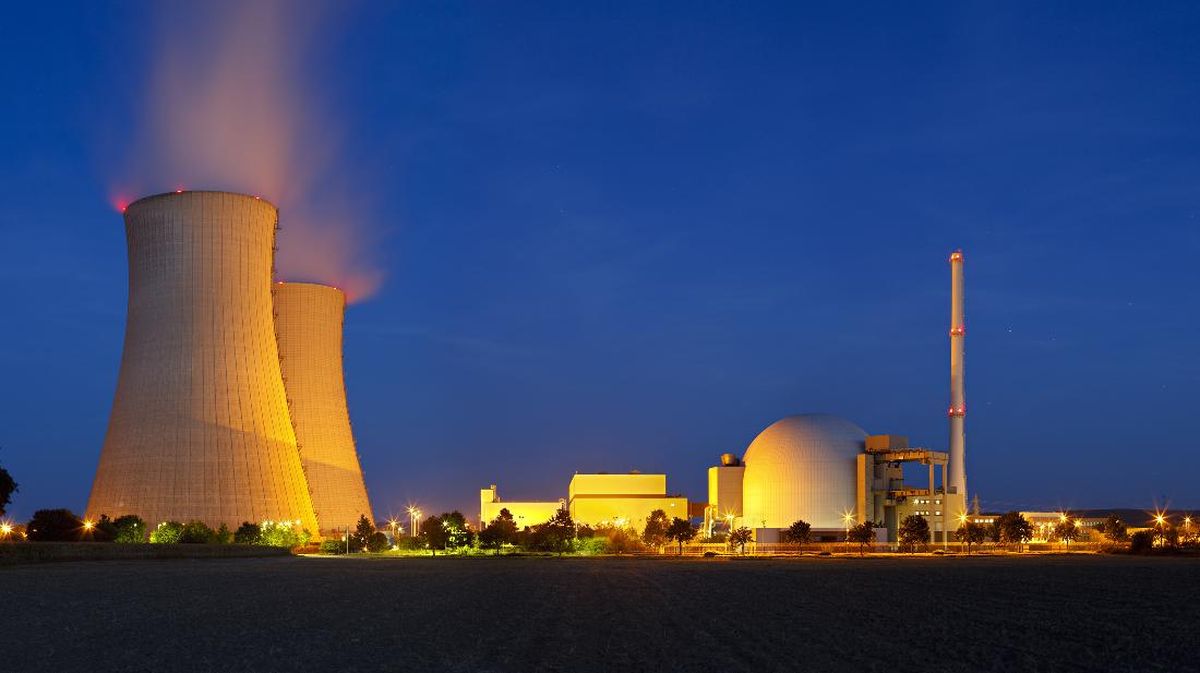 Energi Nuklir: Ramah Lingkungan atau Ancaman?