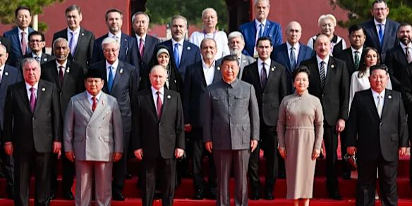 Presiden Prabowo Gagah di Samping Putin dan Xi Jinping di China