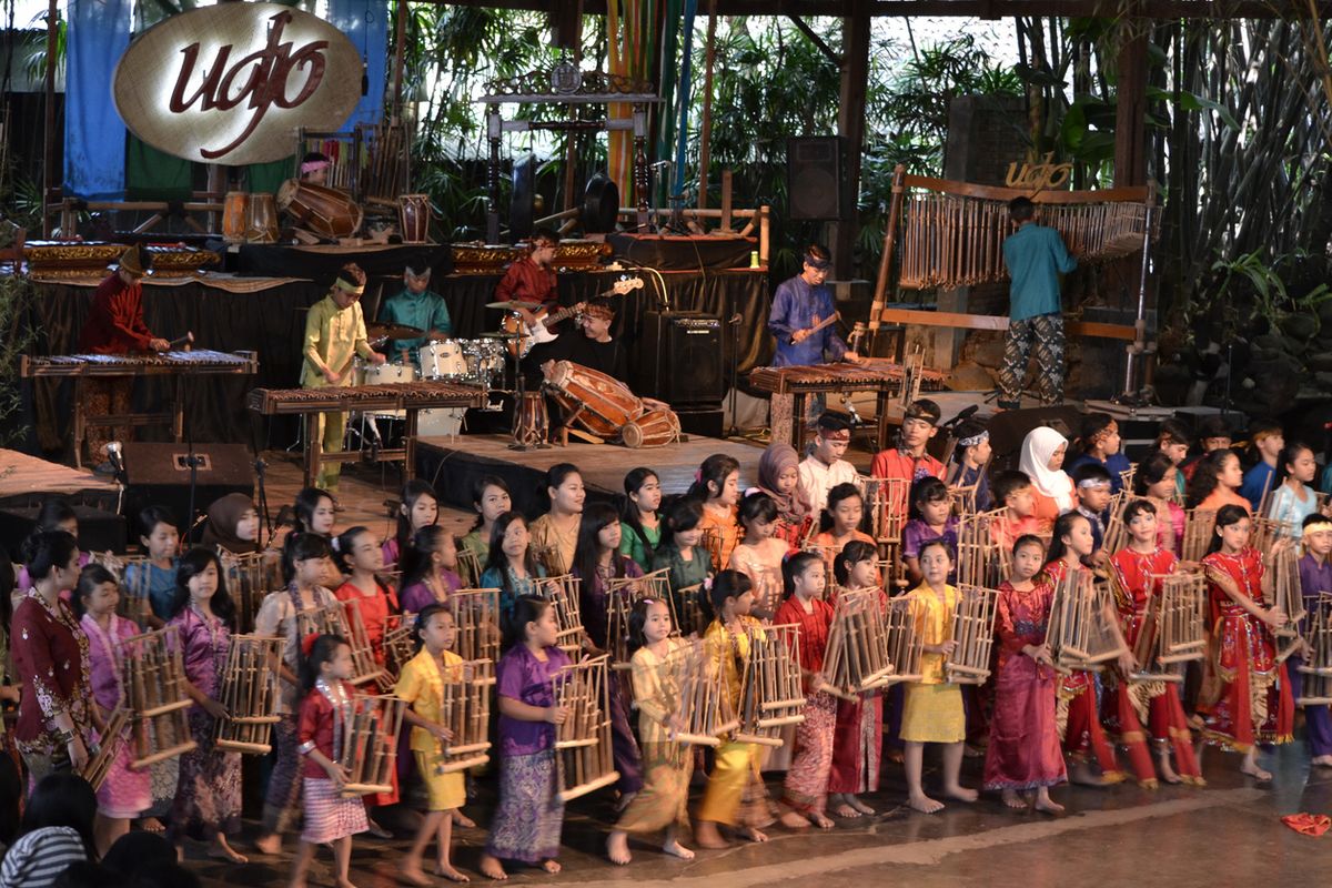 Seni Musik Tradisional Cerminan Jiwa Bangsa